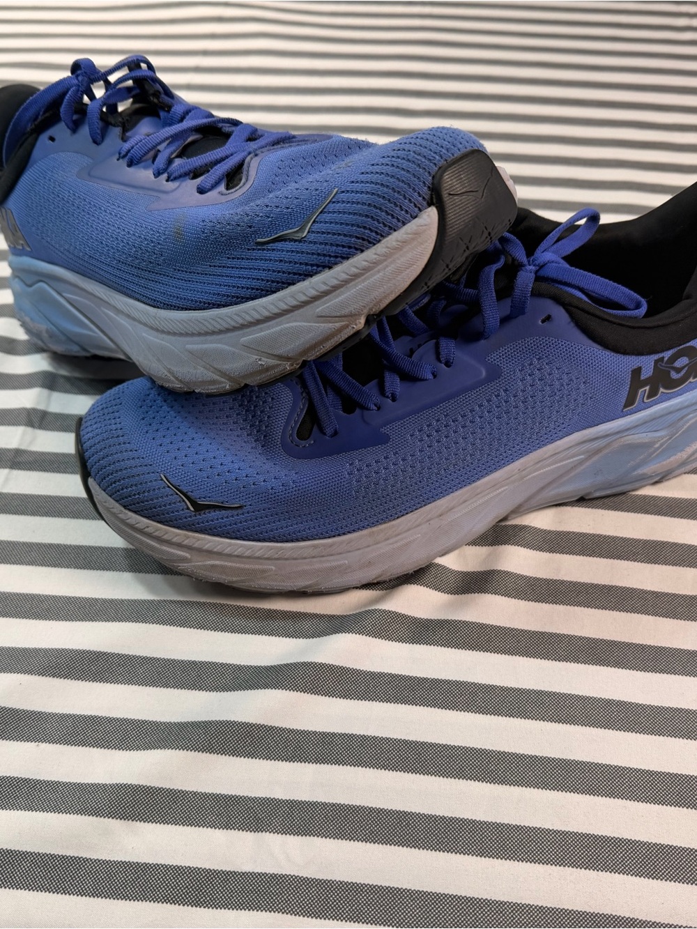 Hoka One Arahi 7 Shoes Womens 11B Stellar Blue Cosmos Running Sneakers Purple 11